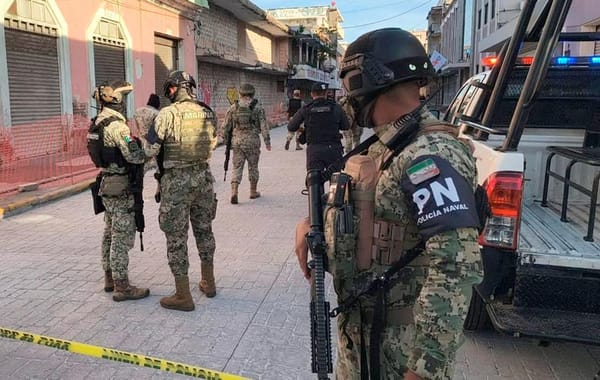 ¡DESALOJAN CICE! - A CORRER