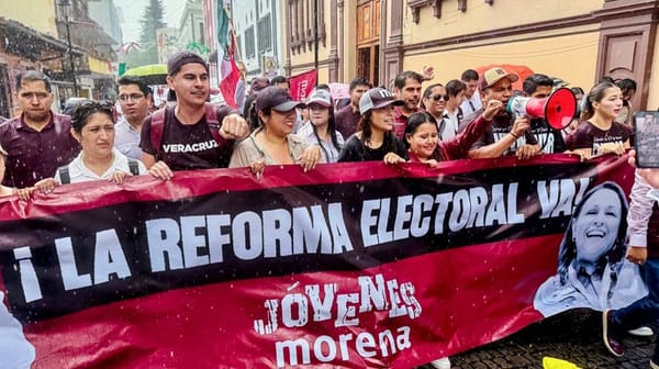 ¡HASTA SE MOJAN! - CON TODO Y AGUACERAZO