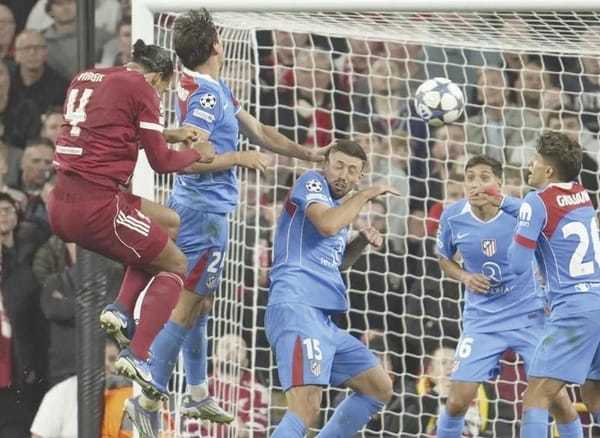 ¡CABEZAZO DE VAN DIJK DA TRIUNFO AL LIVERPOOL!