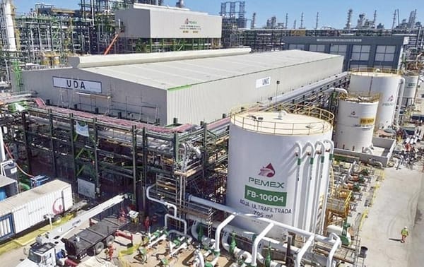 ¡ENTRAN A ASALTAR A LA REFINERÍA DE DOS BOCAS!