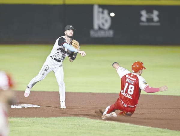 ¡PIRATAS DEJA TENDIDO A LOS DIABLOS Y TOMA VENTAJA!