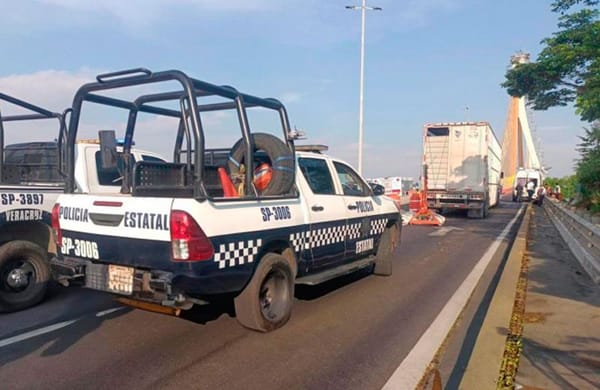 ¡TIROTEAN ‘BÚNKER’ DE LA POLICÍA! - EN EL SUR DEL ESTADO