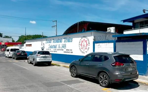 ¡SICOSIS EN LA SECUNDARIA TÉCNICA 148! - POR AMENAZA DE TRACA-TRACA