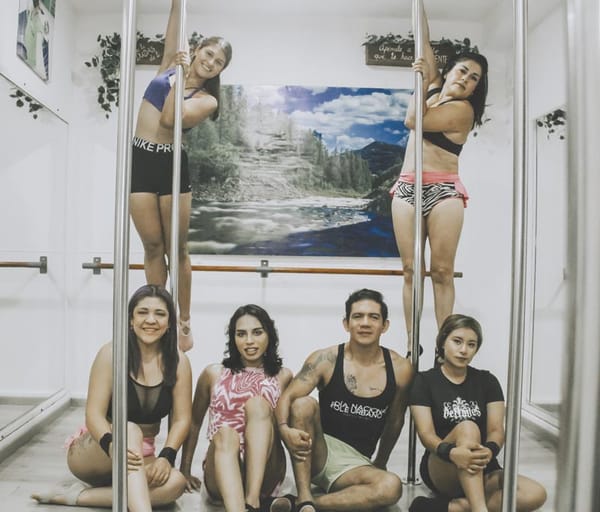 ¡INVITAN A PRACTICAR POLE DANCE SPORT Y FITNESS EN VERACRUZ!