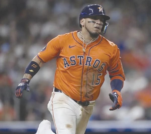 ¡ISAAC PAREDES REAPARECERÁ CON ASTROS LUEGO DE DOS MESES!
