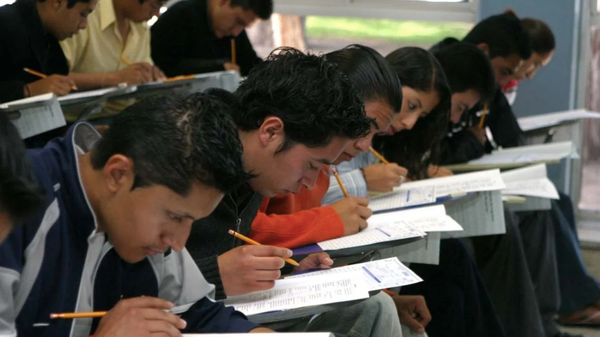 ¡CENEVAL LANZA CONVOCATORIA PARA ACREDITAR BACHILLERATO Y OBTENER TITULO DE LICENCIATURA!