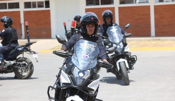 ¡CAFRE DEJA HERIDO A MOTOPATRULLERO!