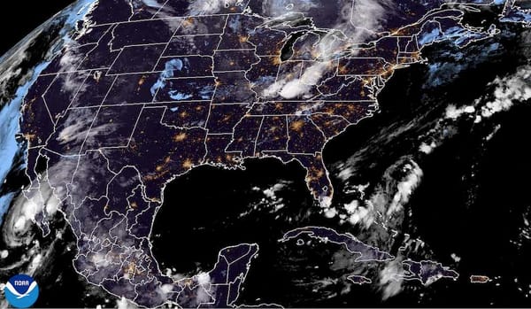 ¡HURACÁN “LORENA” LE DA A BAJA CALIFORNIA! - *CIRRUS Y BOCHORNO EN EL DIA, CON LLUVIAS EN LA NOCHE