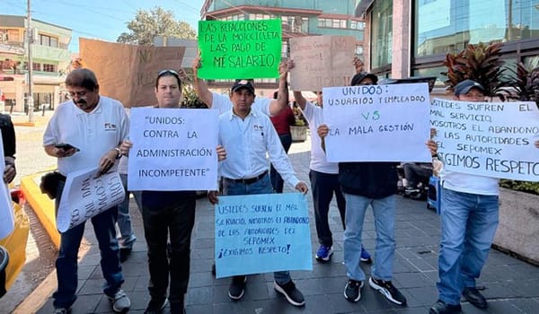 ¡PROTESTAS EN CORREOS! - *Exigen mejores condiciones laborales y salariales