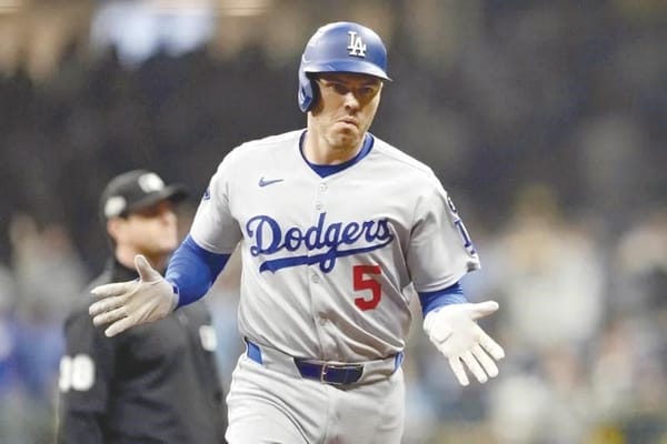 ¡UNA HISTORIA LLAMADA BÉISBOL! | MARINEROS CON MEDIO BOLETO - Octubre no perdona. Octubre reclama héroes. Y en esta danza de batazos, nervios y gloria, Jorge Polanco empieza a escribir su propio capítulo dorado…