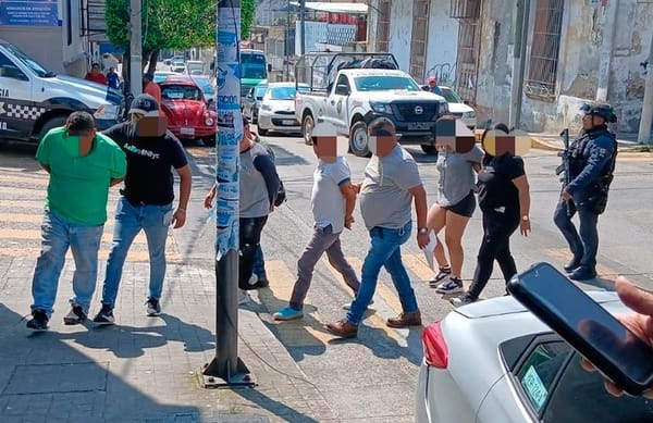 ¡BALACERA EN ATOYAC: 5 MUERTOS! - EL ENFRENTAMIENTO SUCEDIO EN UNA CANTINA EN DONDE MURIO “LALO” JEFE DE PLAZA