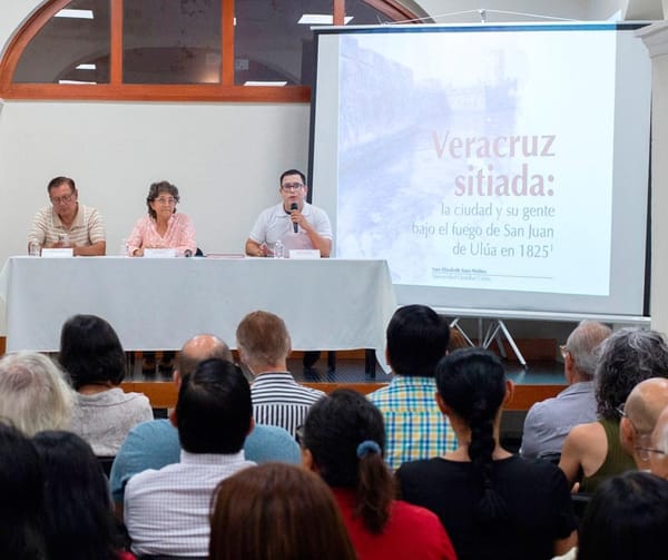 HABLAN DE VERACRUZ, CIUDAD SITIADA Y SU GENTE BAJO EL FUEGO