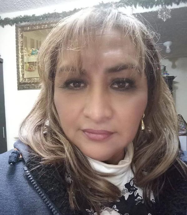 MUCHAS FELICIDADES PARA LAURA ARCOS ESPINOSA