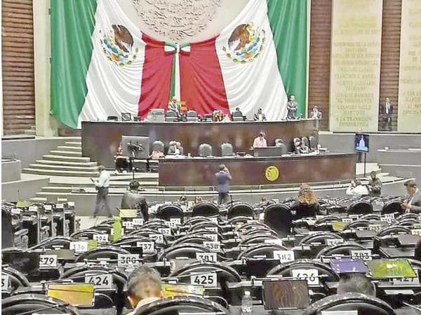 ¡APRUEBAN OTRA VEZ LA LEY ADUANERA!