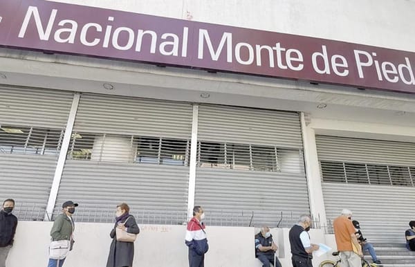 ¡MONTE DE PIEDAD SIGUE EN HUELGA!