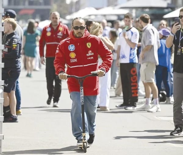 ¡ADVIERTE HAMILTON A MCLAREN QUE DEBE SER IMPLACABLE!