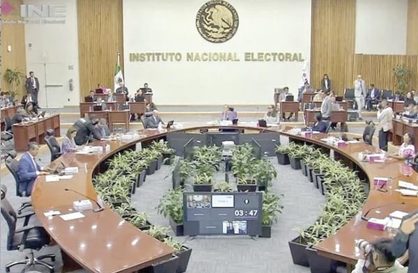 ¡DENUNCIA INE A 21 FUNCIONARIOS POR VIOLAR PADRÓN ELECTORAL!