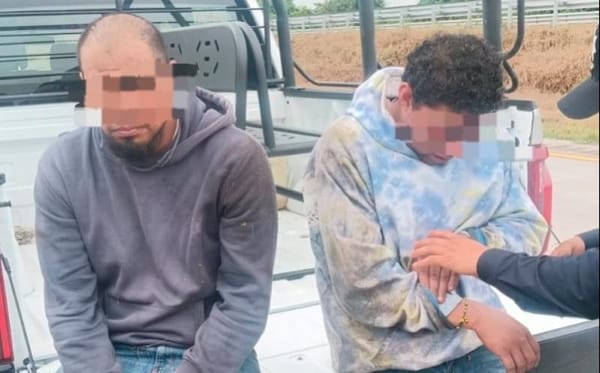 ¡ROBAN TRÁILER Y DEJAN A LAS VÍCTIMAS MANIATADAS!