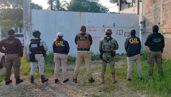 ¡FUERZAS FEDERALES ASEGURAN MÁS DE 250 MIL LITROS DE COMBUSTIBLE Y 12 PIPAS EN MINATLÁN!