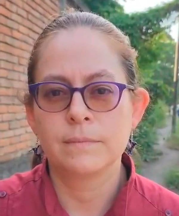 ¡TANYA CAROLA VS. MC, PRI Y PAN! - AGÁRRENSE