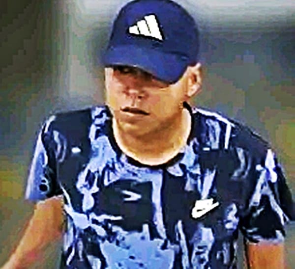 ¡VECINOS SE PONEN EN ALERTA POR LADRÓN DE CASAS!