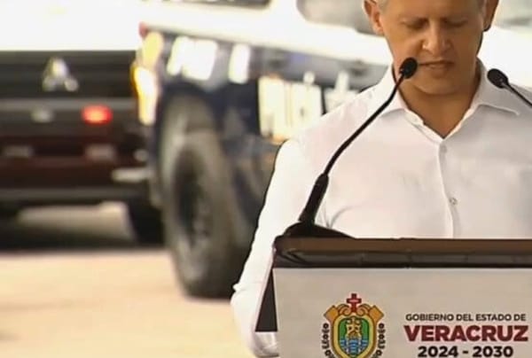 ¡BANDIDOS DESPOJAN DE 14 MIL PESOS A COBRADOR DE RH CAPITAL Y FINANCE!