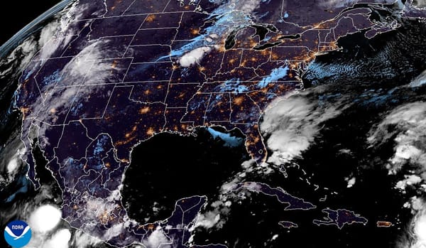 ¡SOPLA DEL NORTE, CON RACHAS, LLUVIAS Y RAYOS! - *FRENTE FRÍO RECORRE EL GOLFO DE MÉXICO