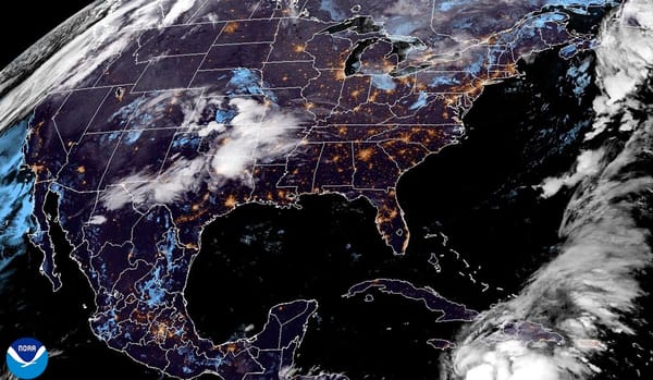 ¡POCAS NUBES Y BOCHORNITO OTOÑAL! - * "MELISSA" CRECE EN EL CARIBE Y NO DEFINE SU RUMBO