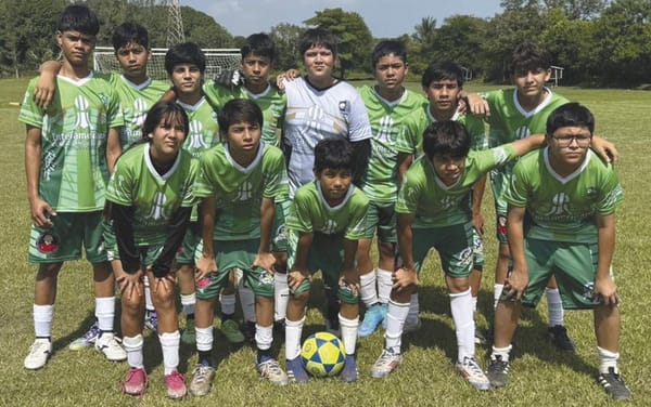 ¡IVAMAR SUB 13 GOLEA 4-0 A BULLDOGS BOCA!