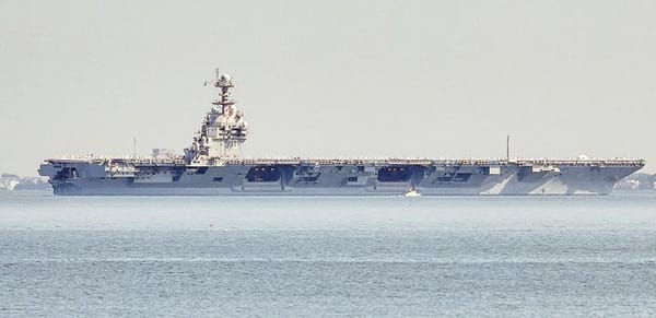 ¡PORTA-AVIONES ESTADUNIDENSE LLEGA AL CARIBE EN DEMOSTRACIÓN DE PODER!