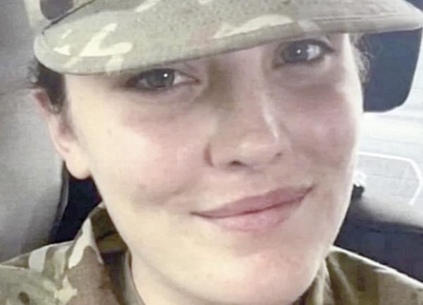 ¡TRUMP REPORTA MUERTE DE SARAH BECKSTROM!