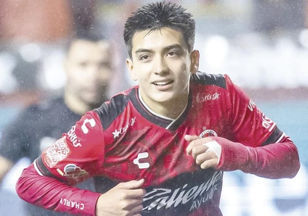 ¡XOLOS “MUERDE” Y DEJA HERIDO DE MUERTE A TIGRES!