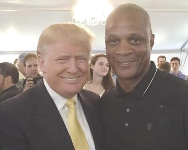 ¡DONALD TRUMP INDULTA AL EX BEISBOLISTA DARRYL STRAWBERRY!