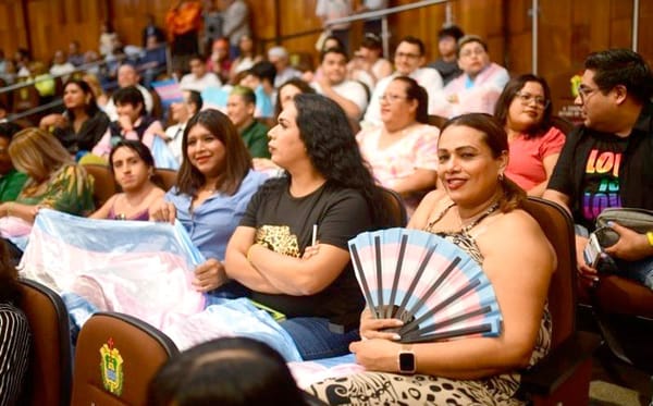 ¡YA PUEDEN CAMBIARSE DE IDENTIDAD DE GÉNERO!