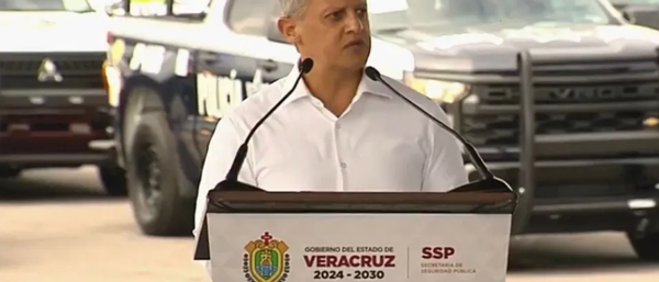 ¡DESCUBREN A JAULERO MERODEANDO EN CASAS DE LAGUNA REAL!