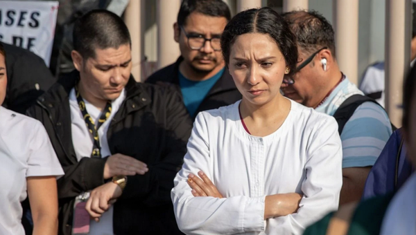 ¡CORREN AL COORDINADOR DE LOS HOSPITALES DE ALTA ESPECIALIDAD!