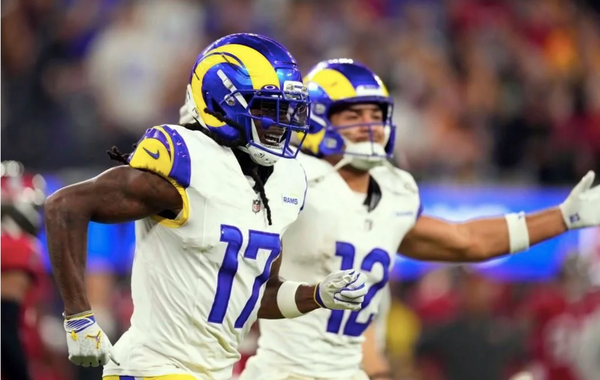 ¡RAMS APALEA A BUCCANEERS Y ES NÚMERO UNO DE LA NFC!