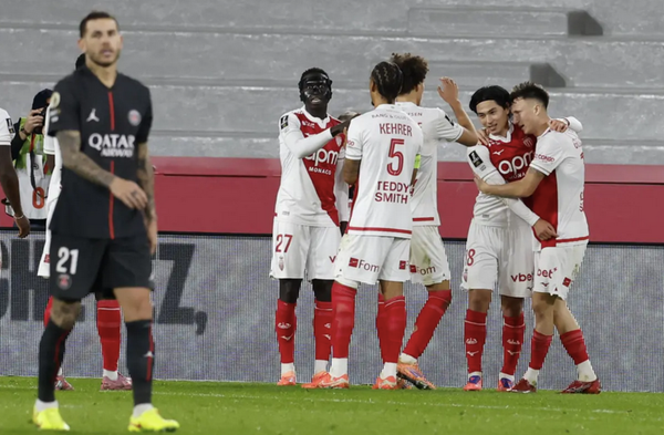 ¡CAE PSG CON MÓNACO Y PONE EN RIESGO EL LIDERATO!