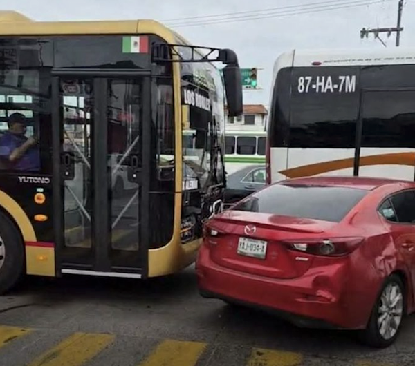 ¡LE DAN REMOJÓN AL ‘ZOPILOTE’! - MOLES