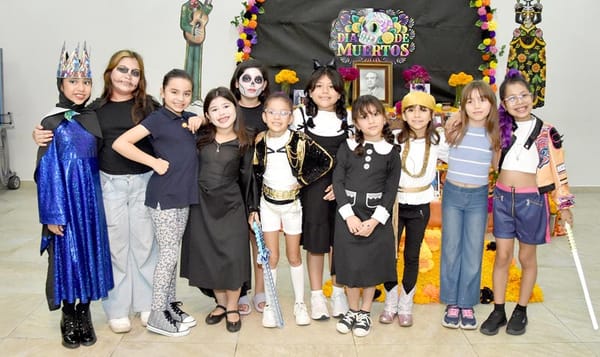 SE DISFRAZAN DE “TERROR”