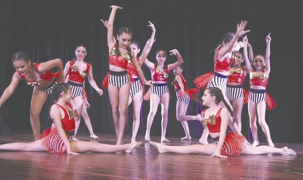 ¡GIMNASTAS ENCENDERÁN LA MAGIA EN SU GRAN GALA NAVIDEÑA!