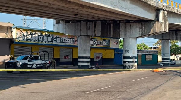 ¡MURIO “EL COQUETO”! - TRABAJADOR DE LIMPIA PUBLICA CHOCO CON SU MOTO CONTRA EL PUENTE ALLENDE