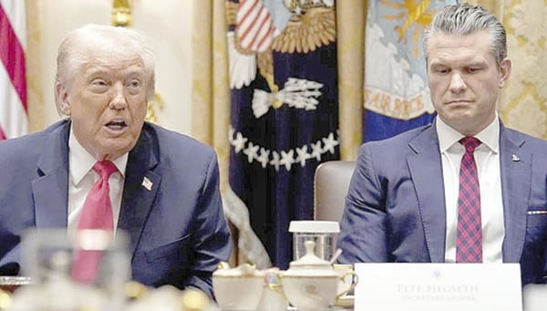 ¡TRUMP ADVIERTE QUE “CUALQUIERA” QUE VENDA DROGAS A EU "ESTÁ SUJETO A ATAQUES"!