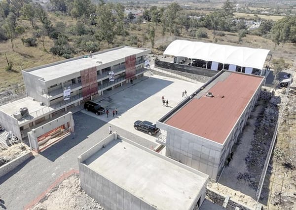 ¡AUMENTA SEP 26 MIL MILLONES DE PESOS AL PROGRAMA LEEN!