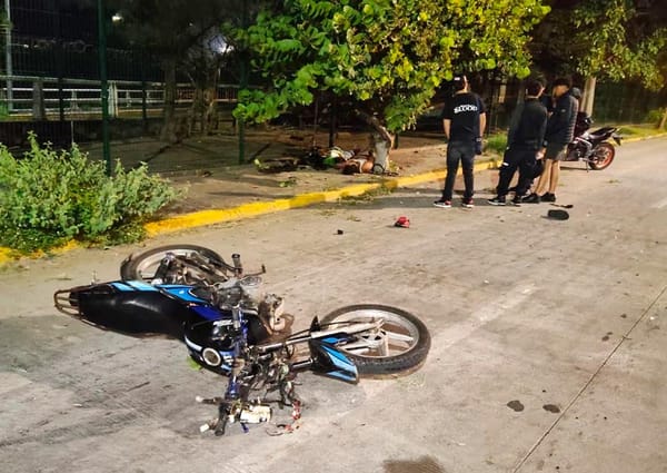 ¡PINTOR PIERDE LA VIDA EN UN MOTOCICLETAZO!