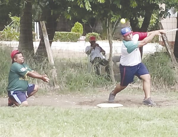¡SOLO HAY UN INVICTO EN LA PELOTA DE LA LIGA CUAUHTÉMOC!