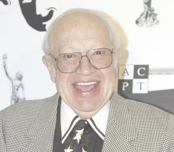 ¡FALLECE EDUARDO MANZANO!