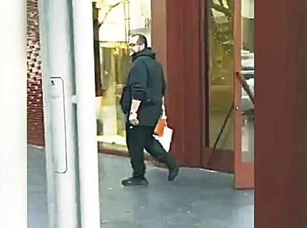 ¡CACHAN A OTRO HIJO DE AMLO DE SHOPPING!