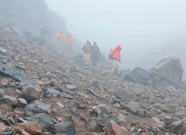 ¡ESTÁN VIVOS! - LOS 11 MONTAÑISTAS PERDIDOS EN EL PICO DE ORIZABA