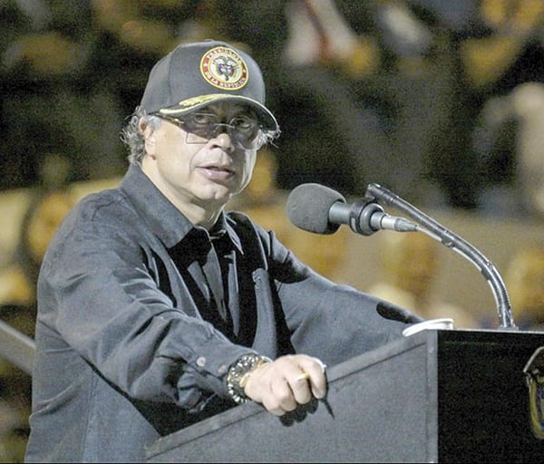 ¡PETRO ABOGA POR UNA AMNISTÍA GENERAL Y UN GOBIERNO DE TRANSICIÓN EN VENEZUELA!